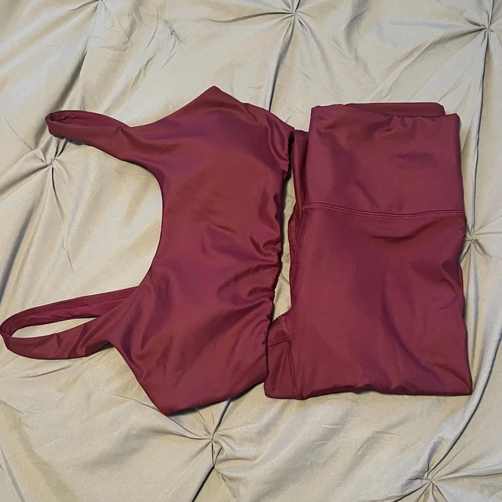 All In Motion Maroon Red High Rise Leggings & Sports-bra Set - Picture 5 of 16